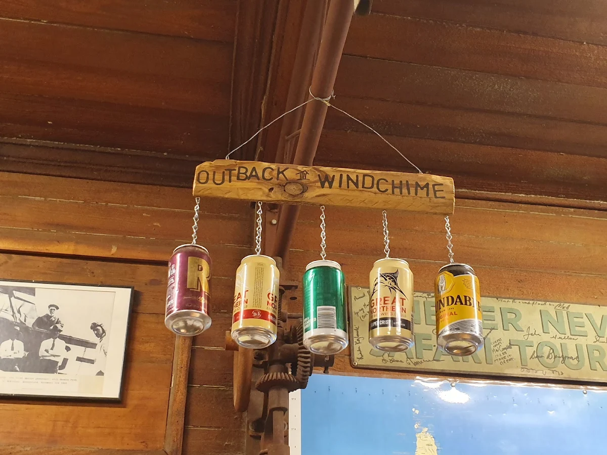 Highlights, Crocodile Dundee's Walkabout Creek Hotel