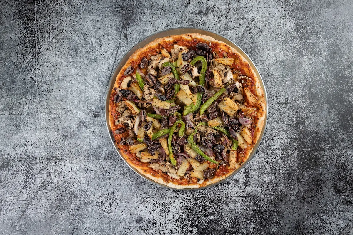 Highlights, Samboy Pizza