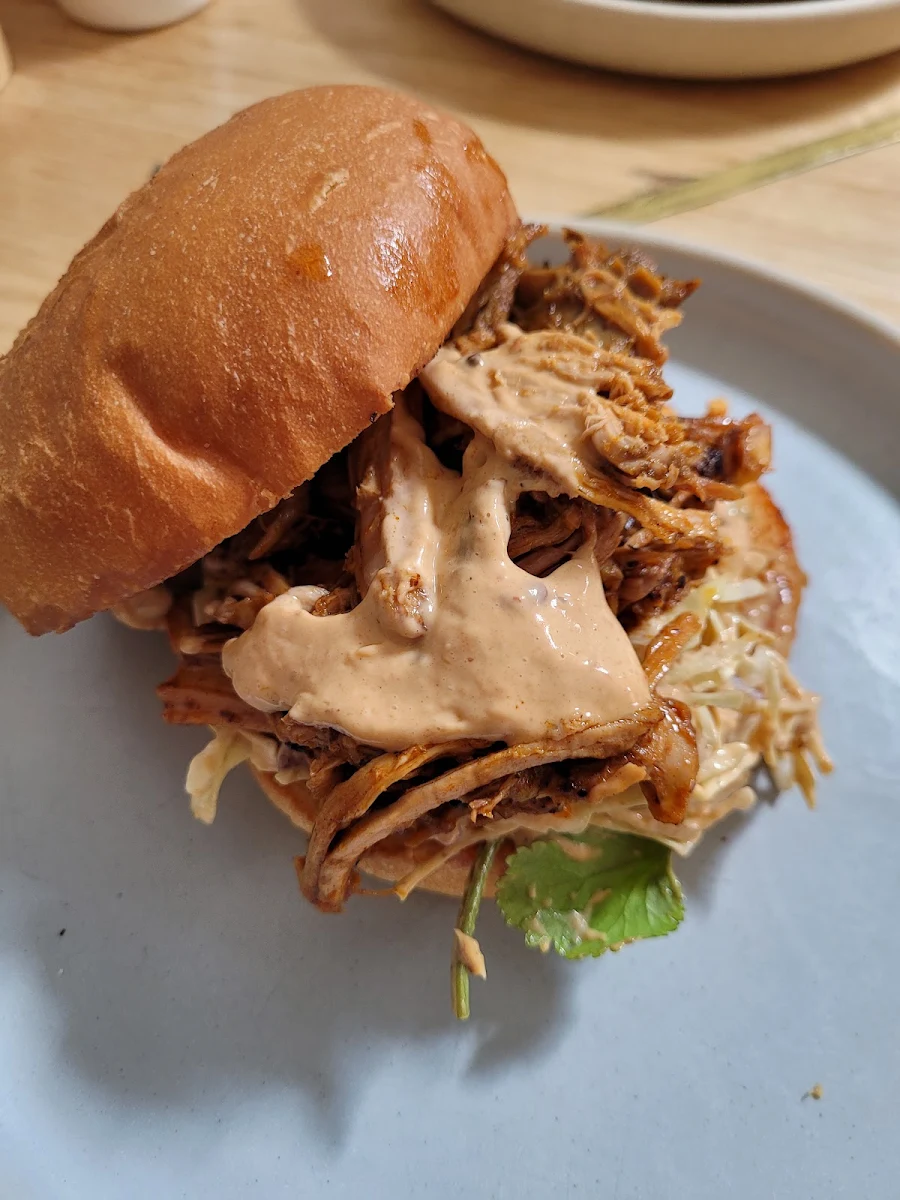 Pulled Pork Burger