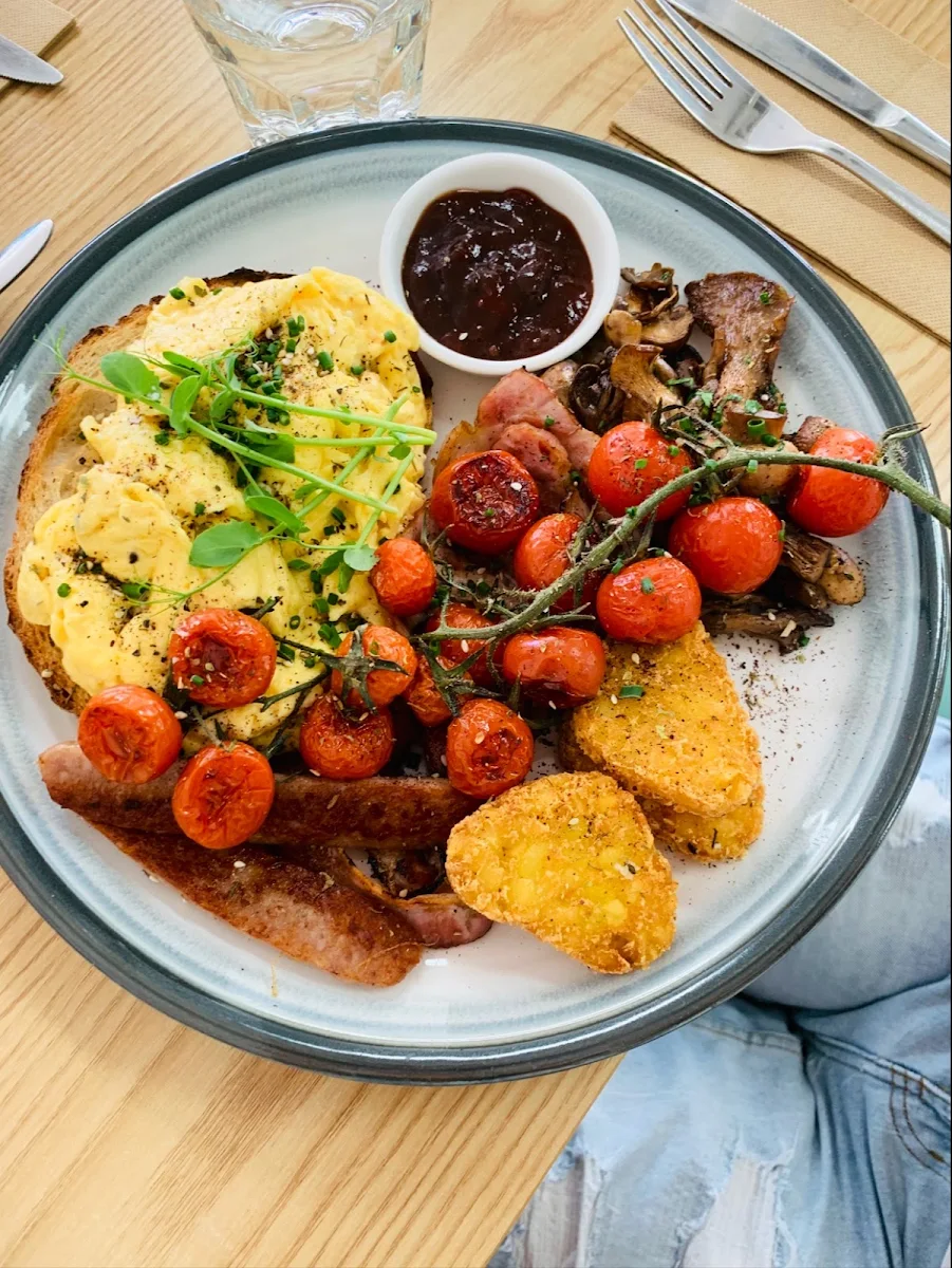 English Breakfast