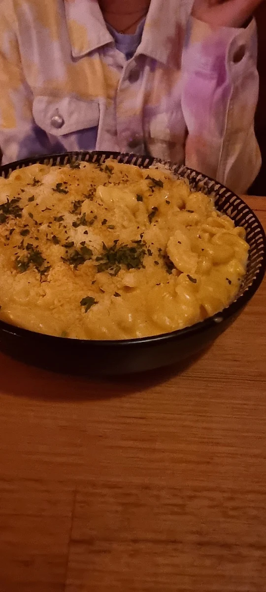 Mac N Cheese