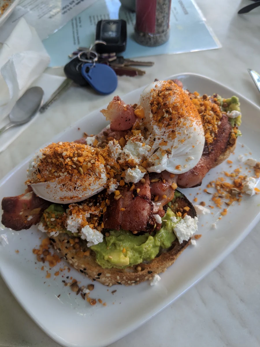Breakout Smashed Avo