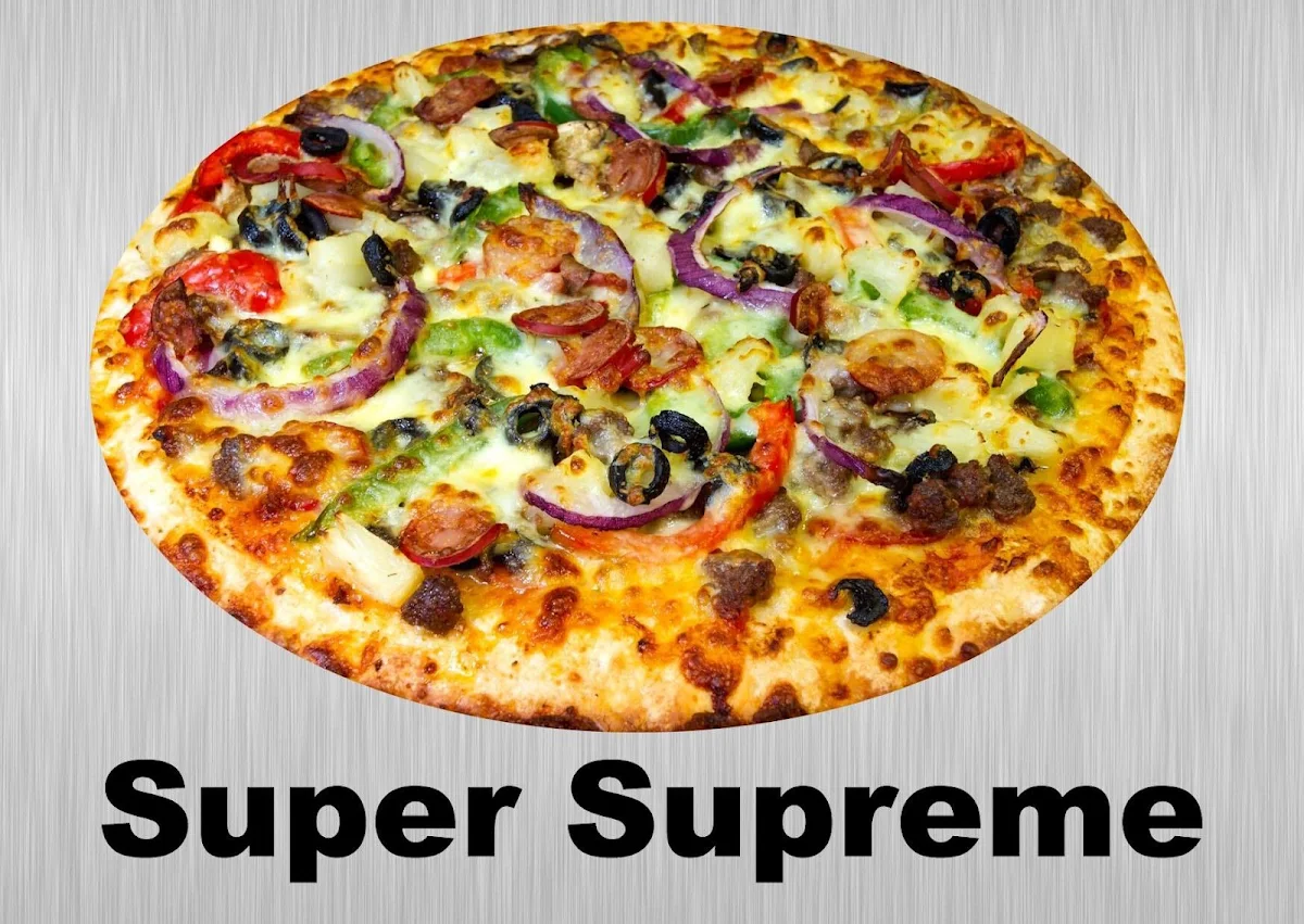 Highlights, Ma's Pizza Kitchen - Rural View