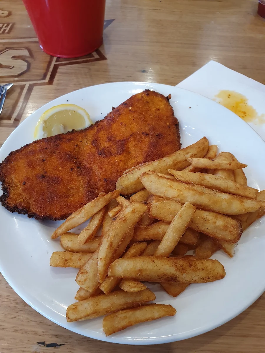 Extra Schnitzel, Schnitz Point Cook