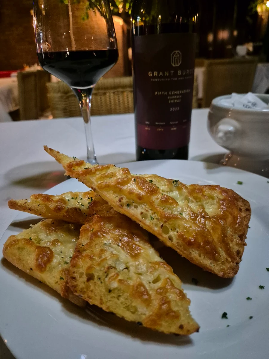 Cheesy Garlic Bread, Bistro Nomad