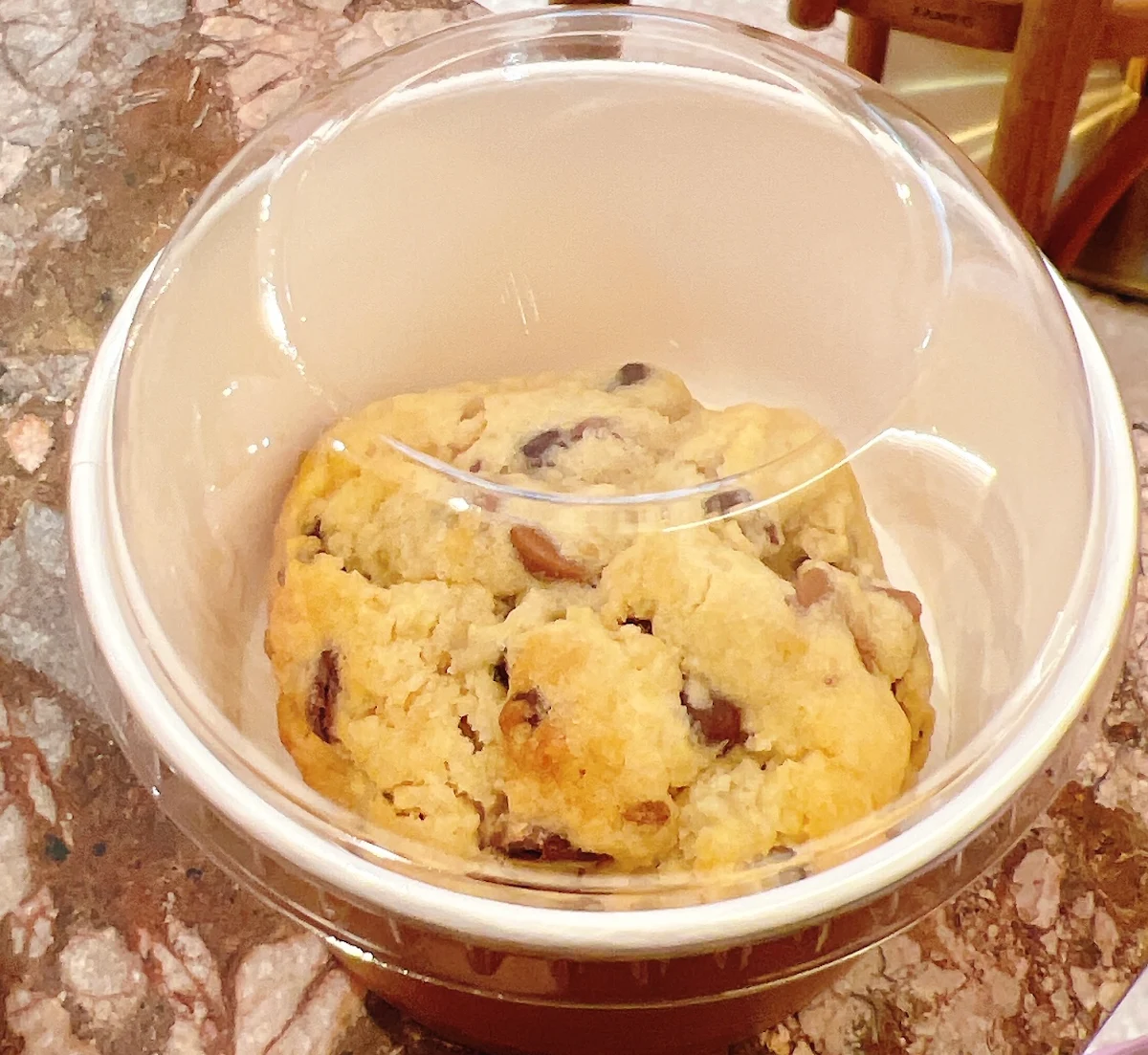 Free Cookie, CCT Sydney | Wedding Cake | Birthday Cake | Luxury Custom Cake Shop