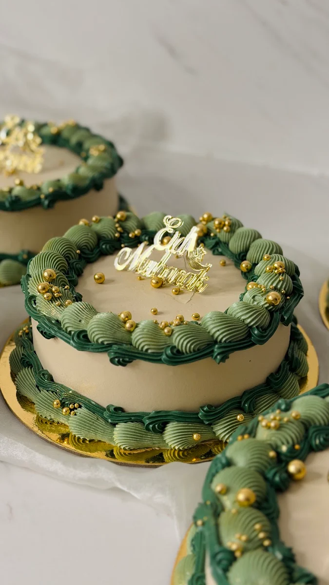 Highlights, CCT Sydney | Wedding Cake | Birthday Cake | Luxury Custom Cake Shop
