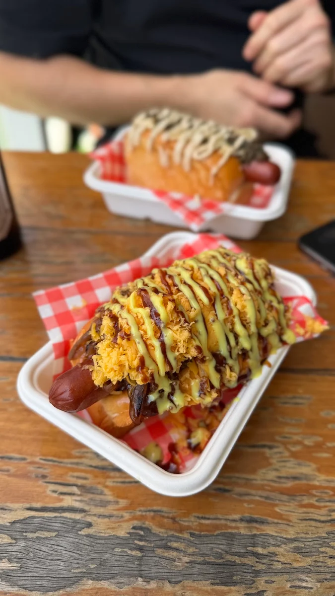Highlights, Dingo Dawgs