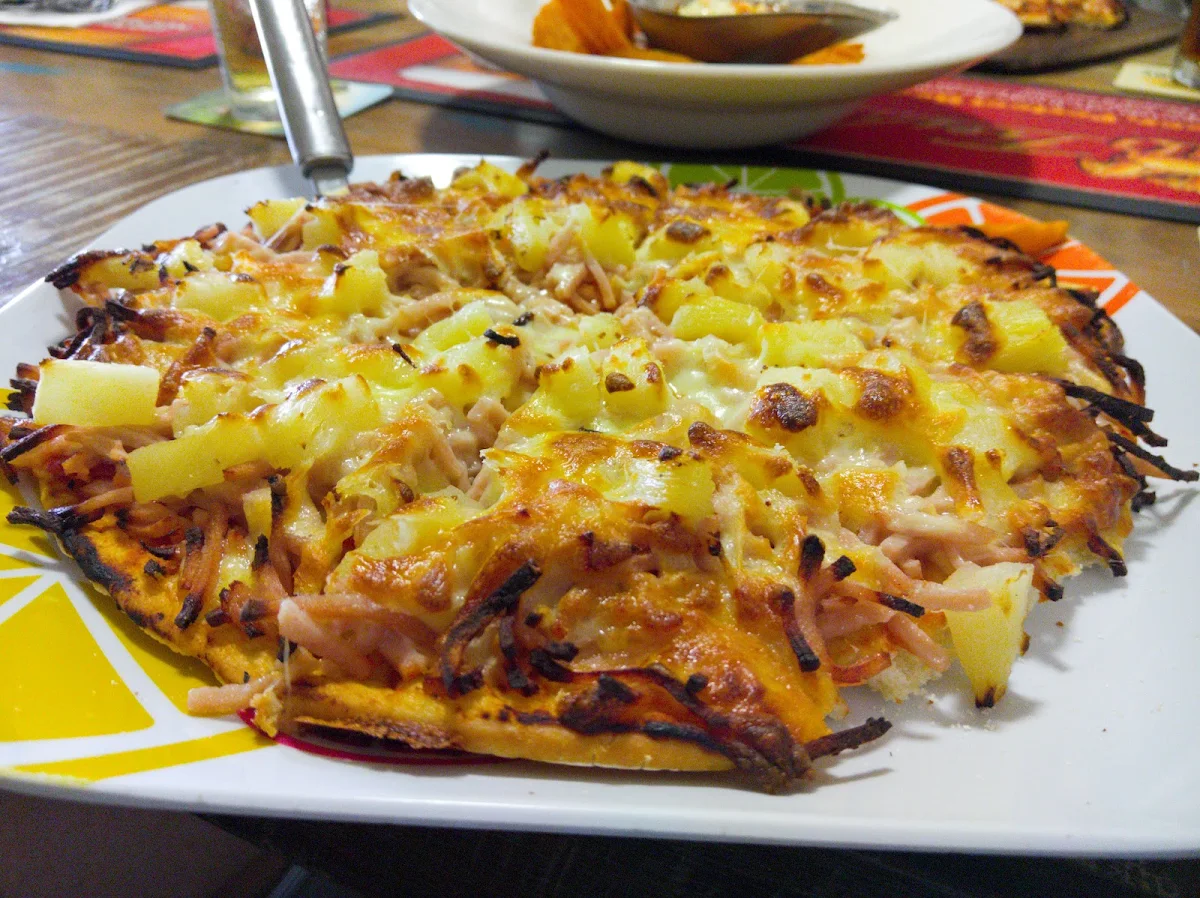 Hawaiian Pizza