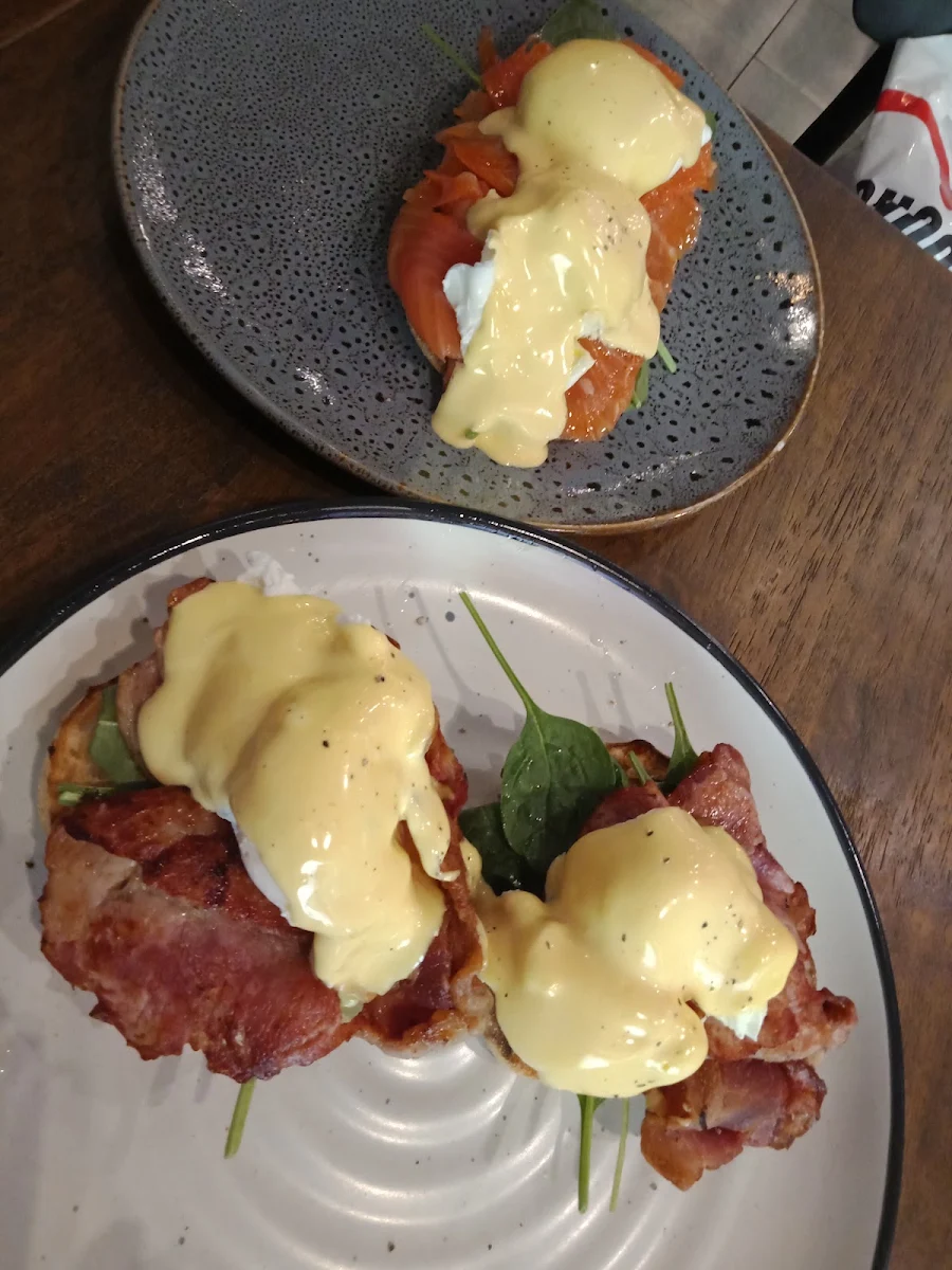 Eggs Benedict, The Bucket Filler
