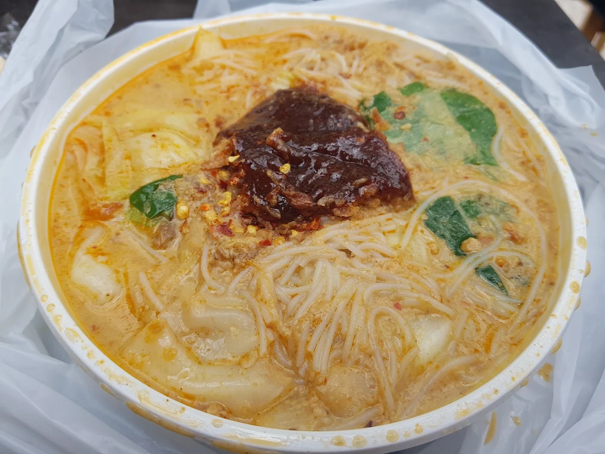 Chicken Laksa Noodle Soup