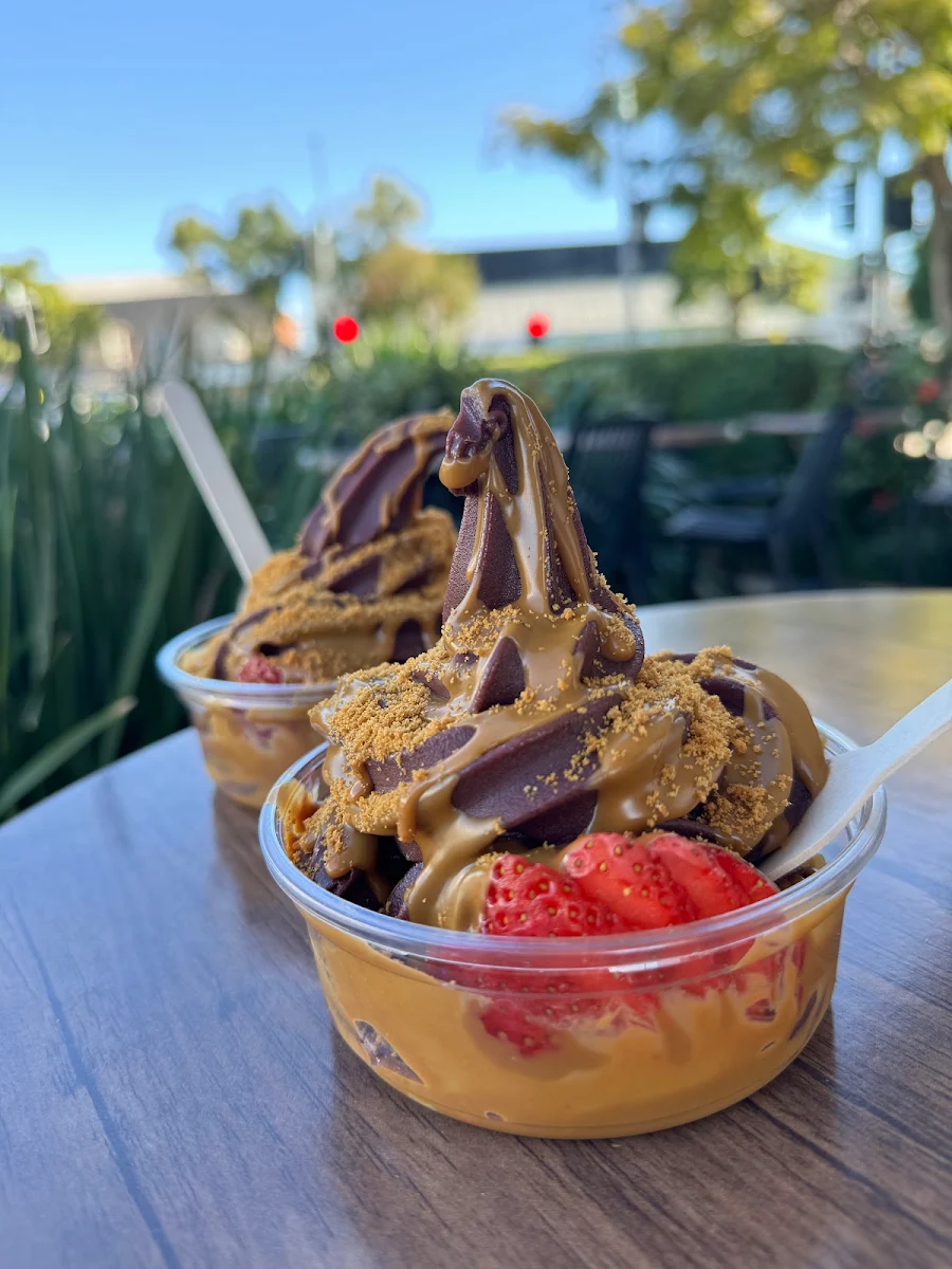 Highlights, Rooka Acai