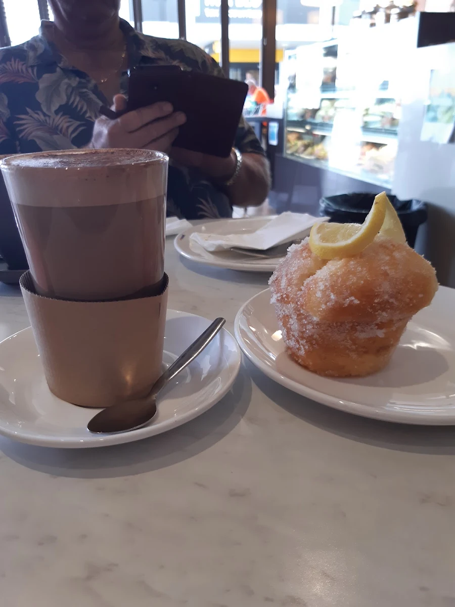 Hot Coffee Cake, Jamaica Blue Forster