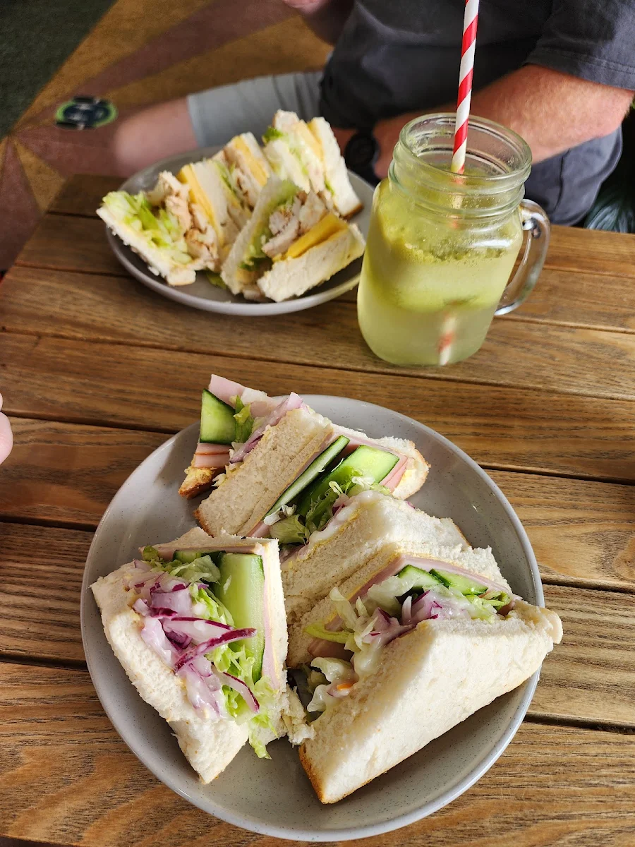 Highlights, Mayfield Corner Cafe