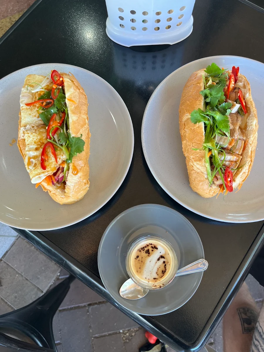 Highlights, Mayfield Corner Cafe