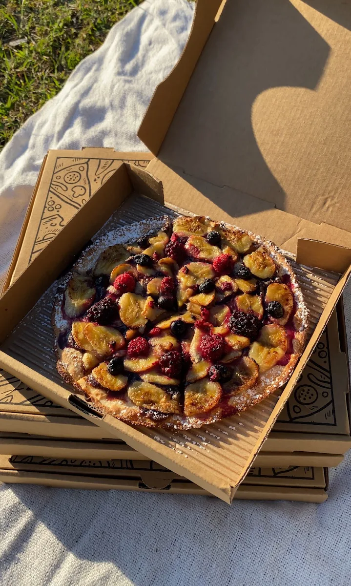 Highlights, Gusto's Gourmet Pizza & Pasta Algester