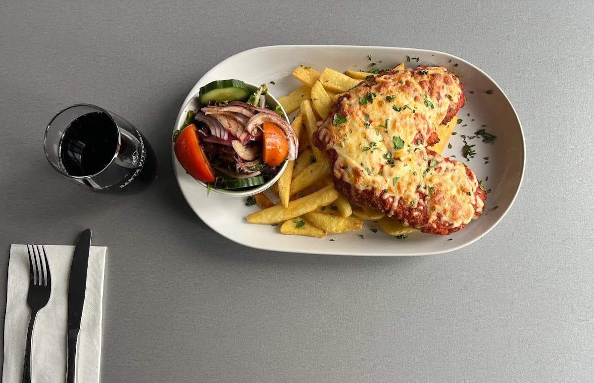 Highlights, Bambsh Restaurant & Cafe