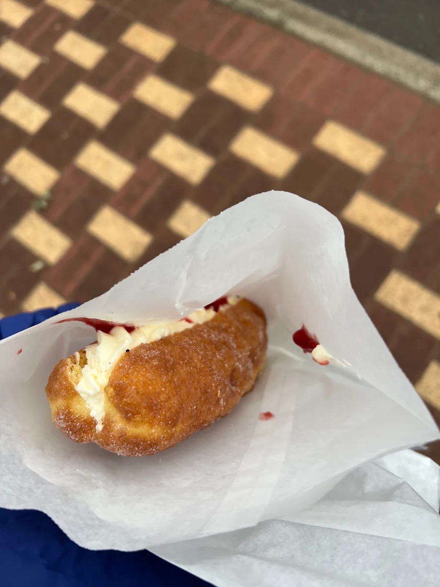 Highlights, Big Apple Bakery