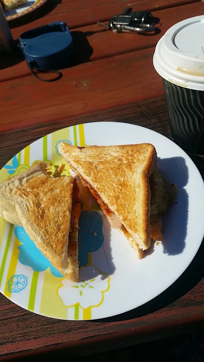Highlights, Seabird Sunset Cafe