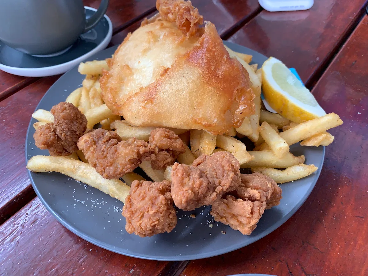 Highlights, Seabird Sunset Cafe