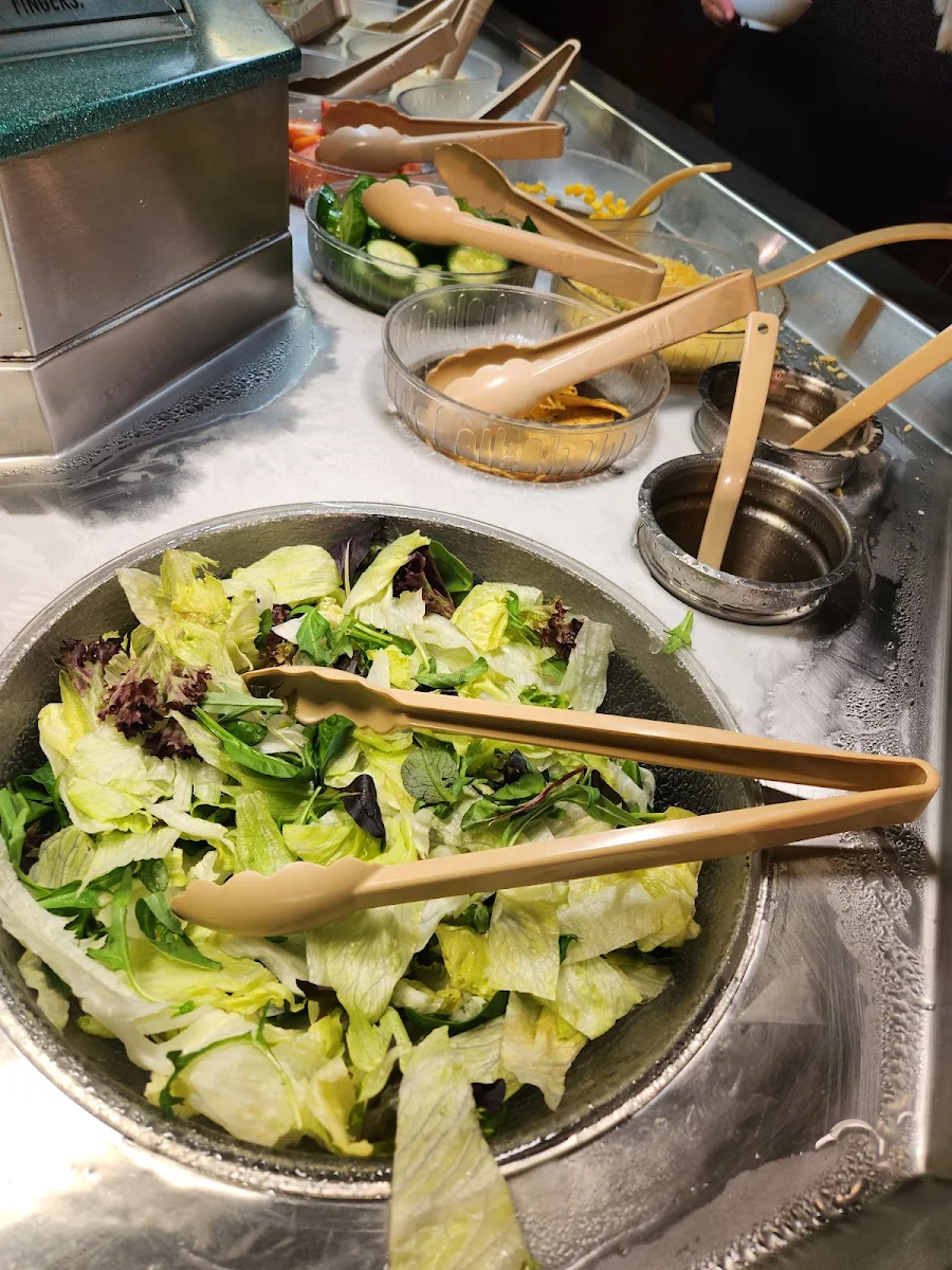 Salad Range, Pizza Hut St Andrews Restaurant