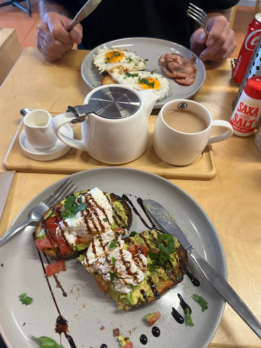 Highlights, WOK N ROL Cafe & Restaurant