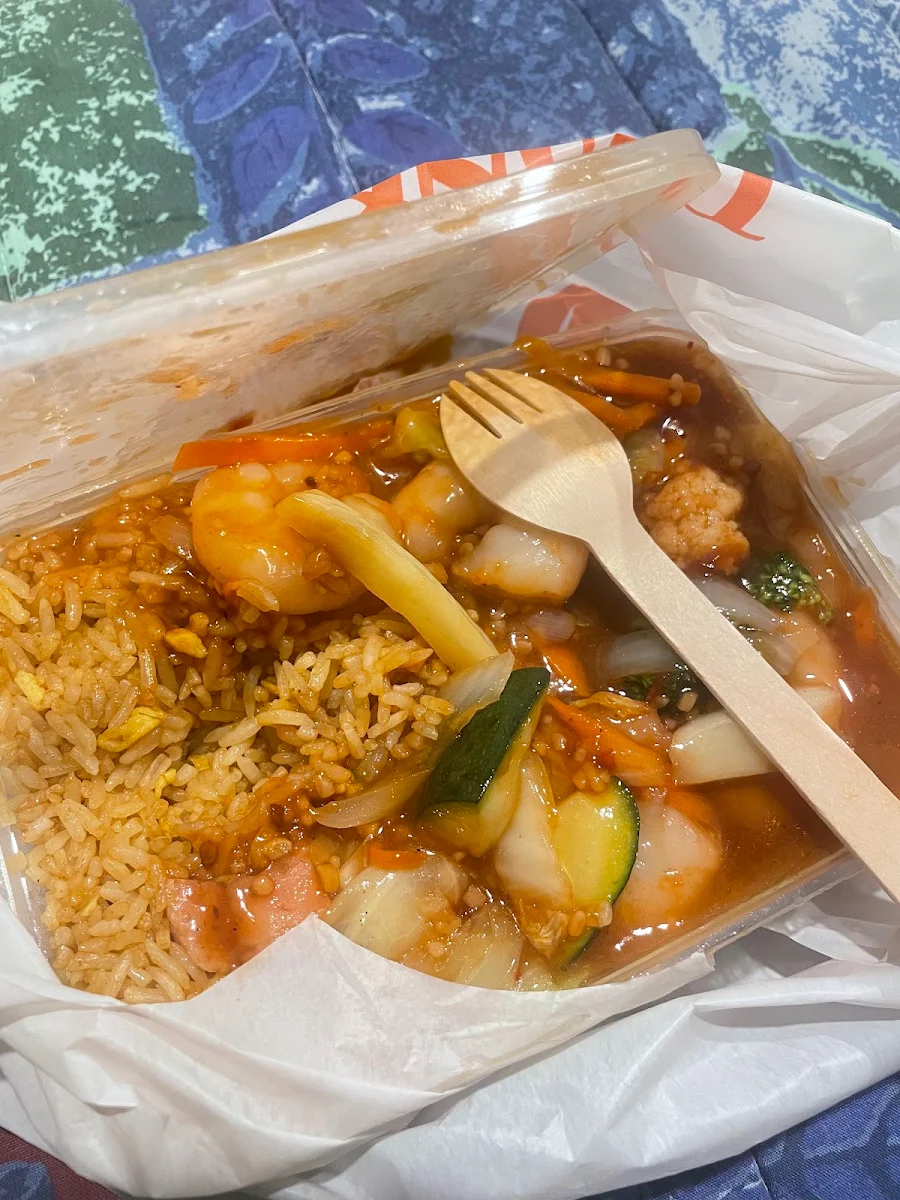 Highlights, Kenny Tucker Chinese Restaurant