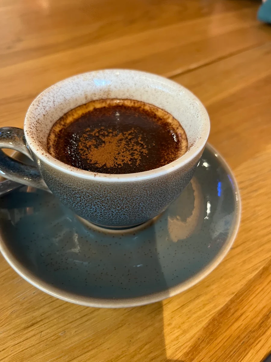 Cappuccino, B5 Cafe