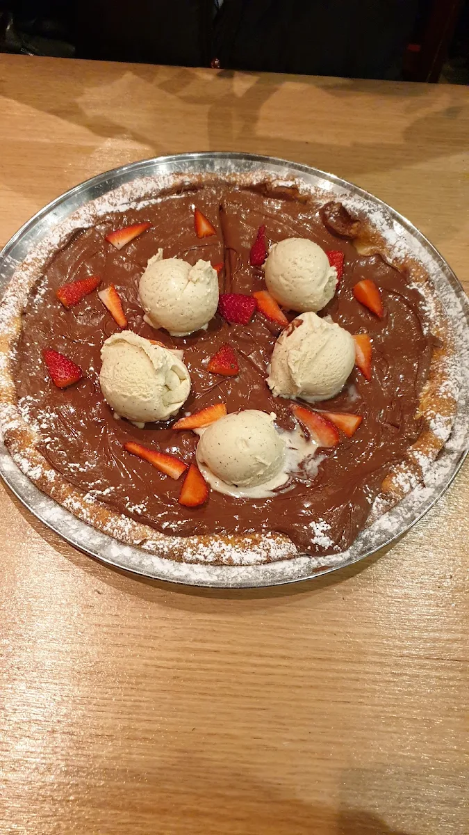 Nutella Pizza