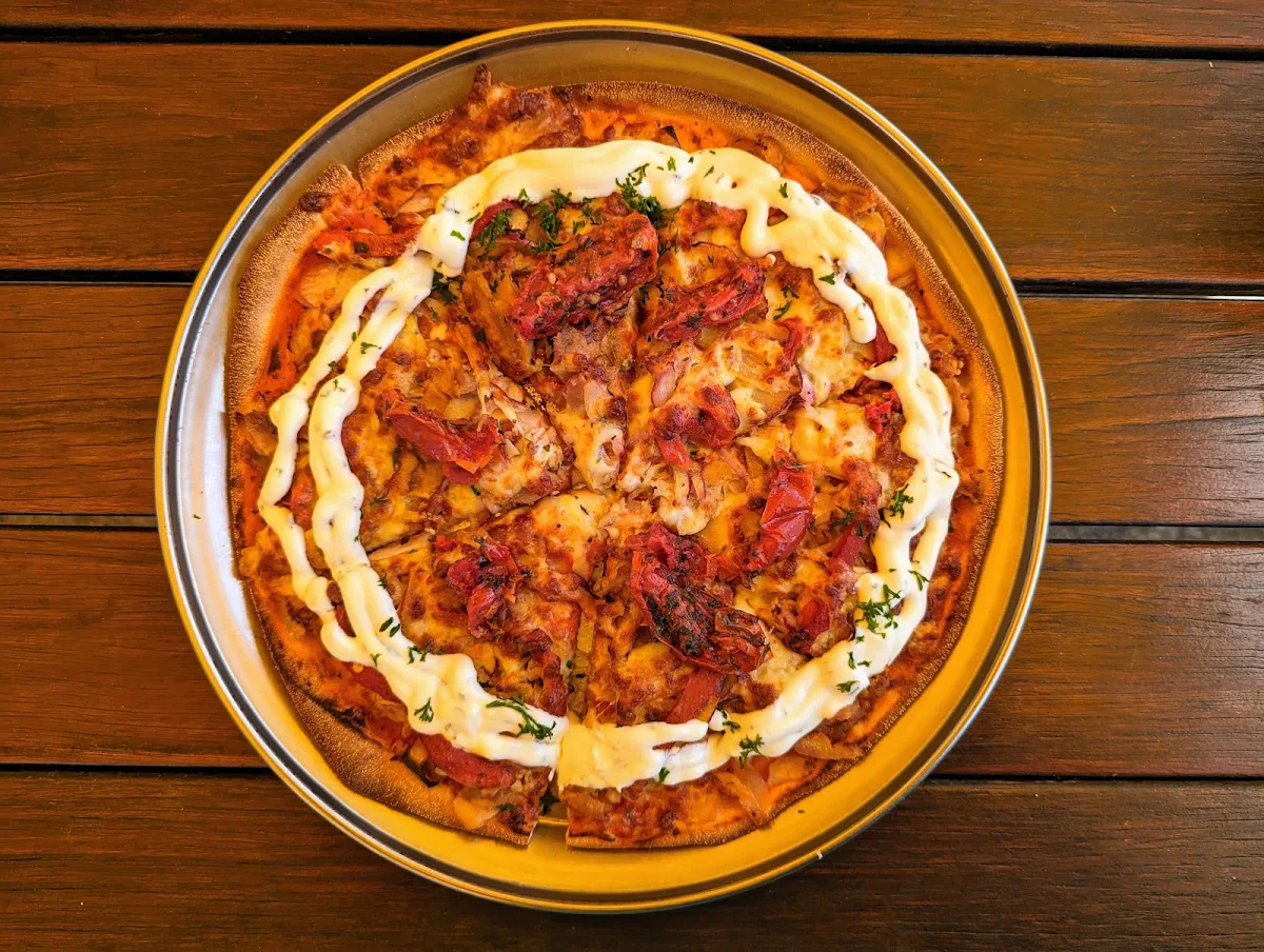 Tandoori Chicken Pizza