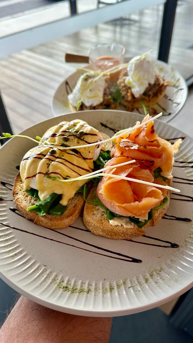 Highlights, 4 Seeds Cafe