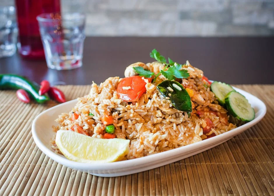 Highlights, Thai Society