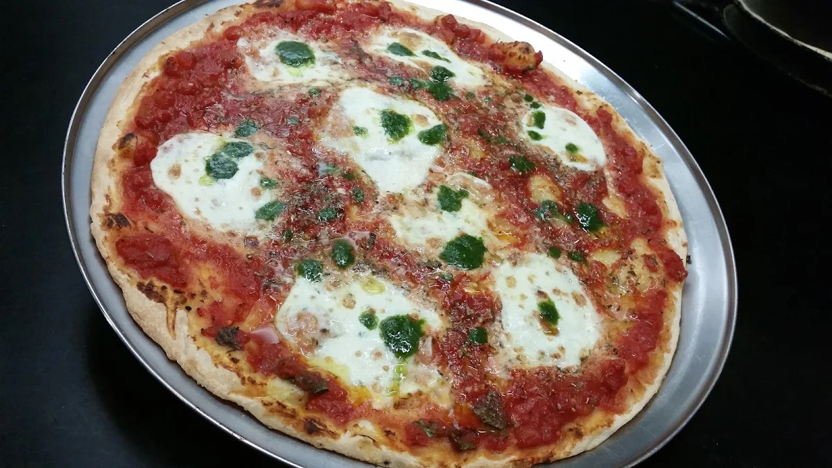 Highlights, Bellezza Pizza