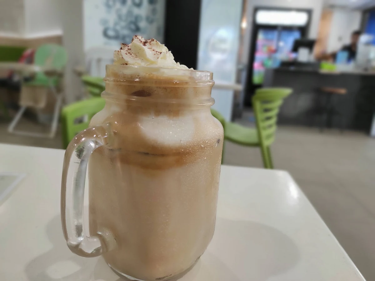 Chocolate, Lime Cafe