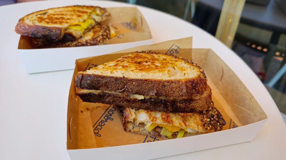 Highlights, Honorbread