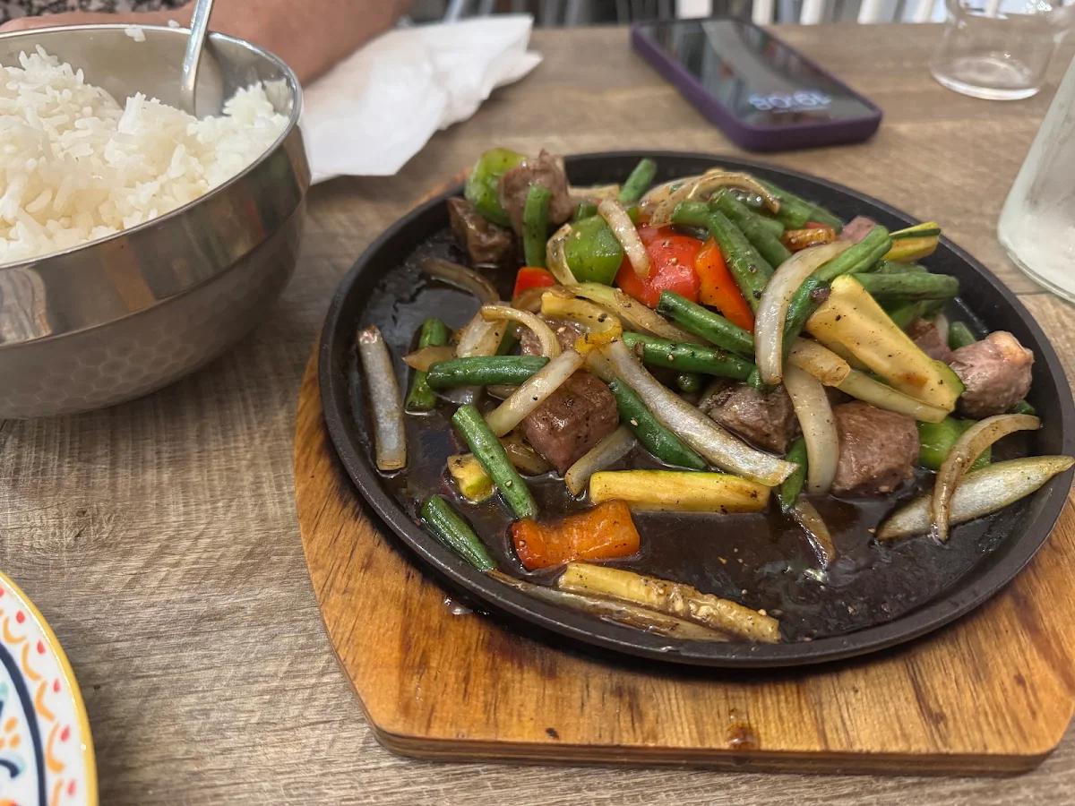 Black Pepper Wagyu Stir Fry