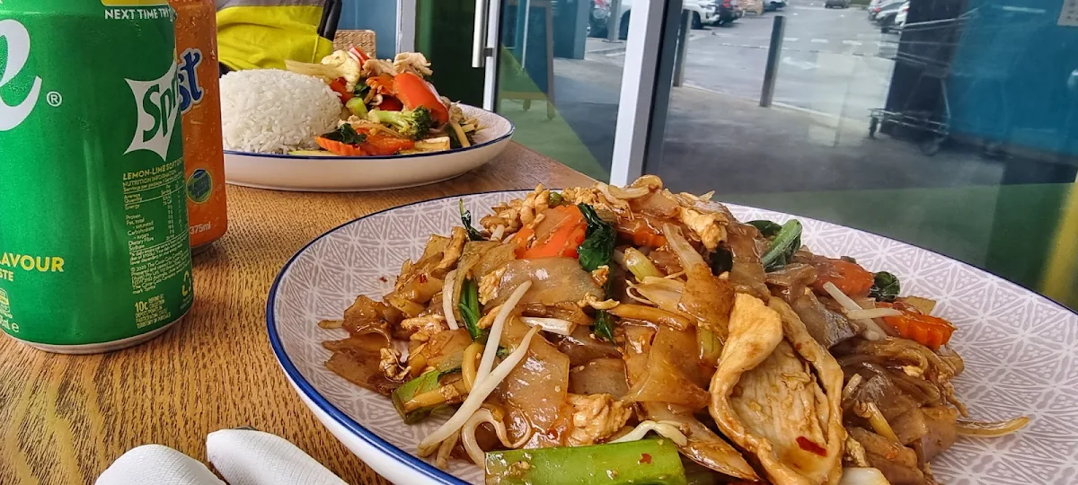 King Prawn Pad Thai