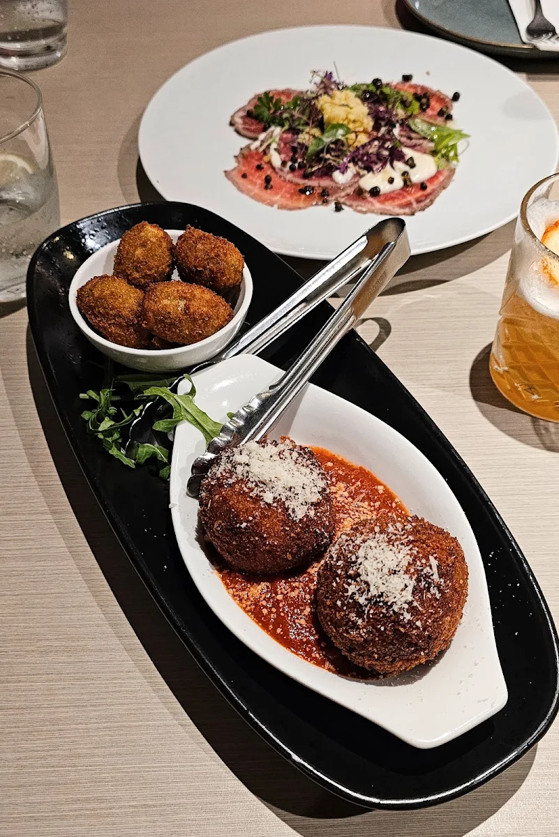 Arancini, Parisi's Restaurant
