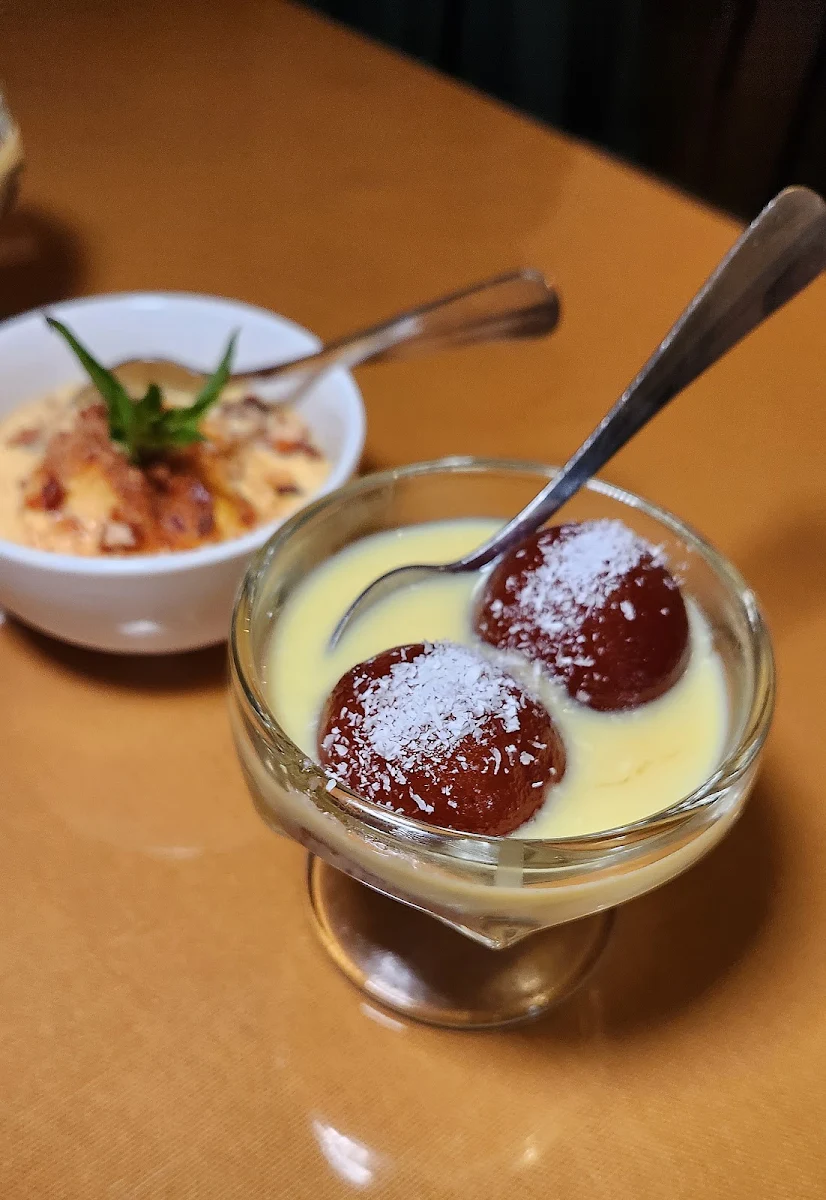 Gulab Jamun, Two Fat Uncles