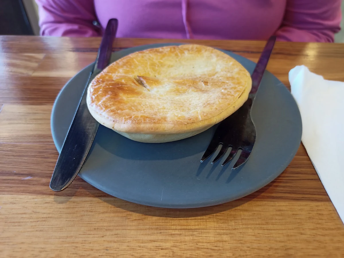 Highlights, Rolling Pin Pies & Cakes