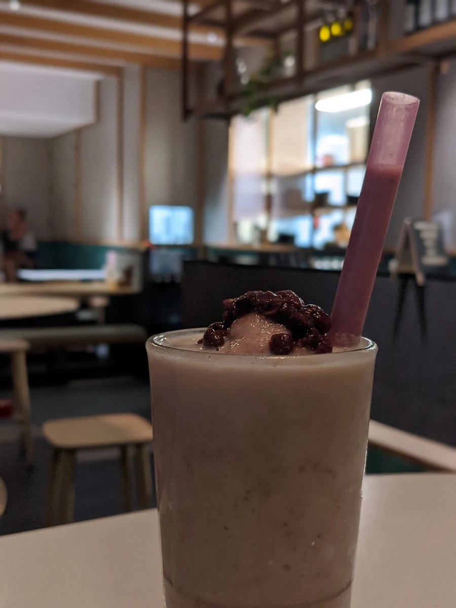 Red Bean Smoothie, Xin Chào