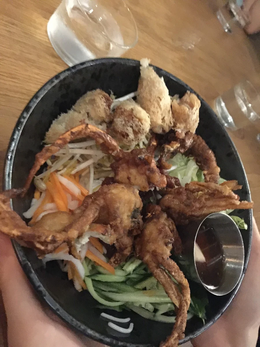 Soft Shell Crab, Xin Chào
