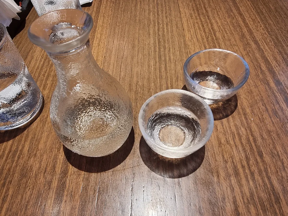 Sake, YAYOI Galeries