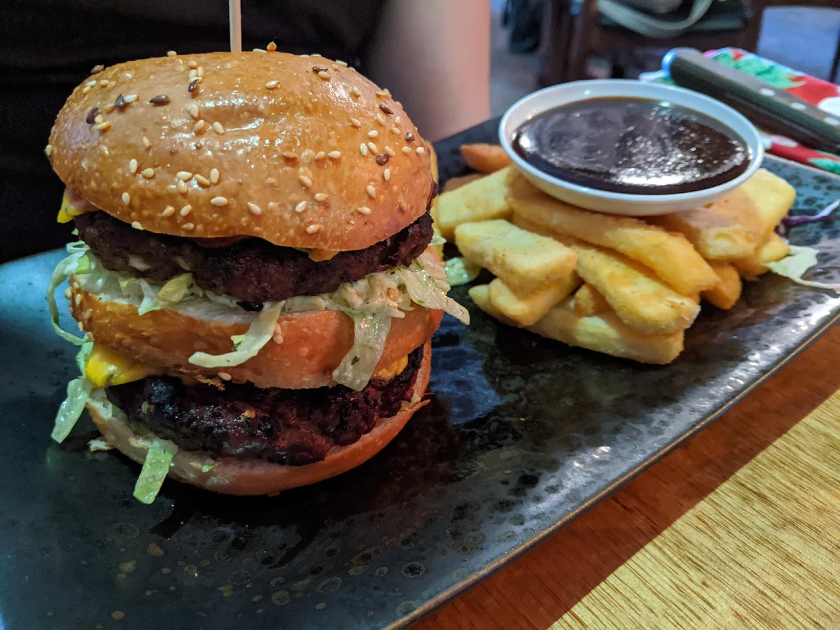 Double Cheeseburger