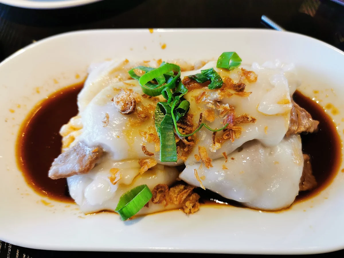 Steamed Prawn Rice Noodle Rolls