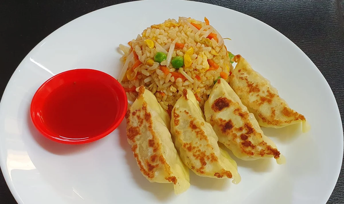 Highlights, Dumpling Deli