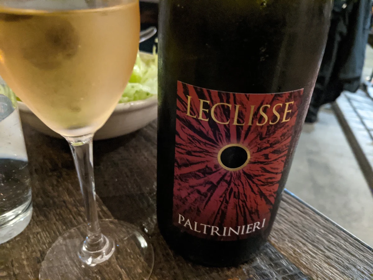 Wine, Ombra