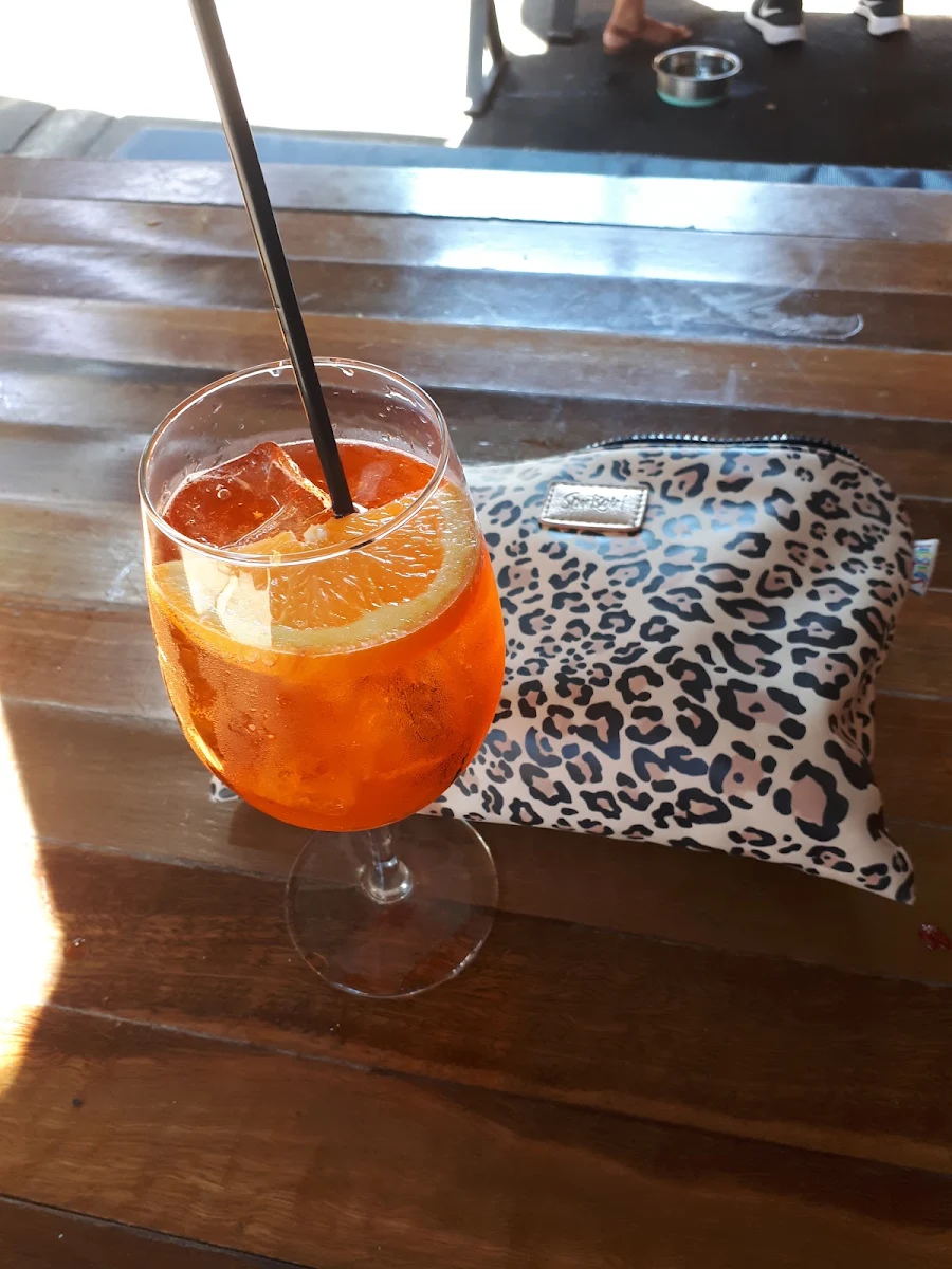 Aperol Spritz, The Glenmore Hotel