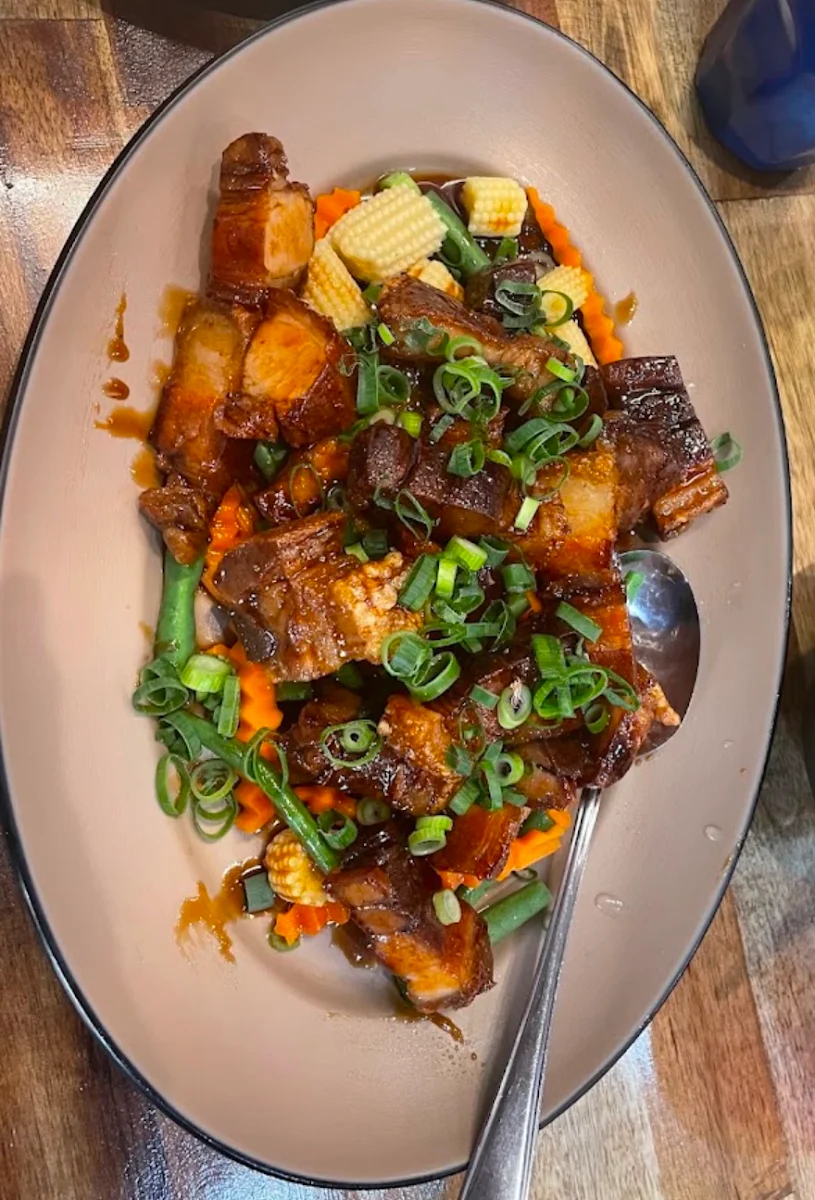 Highlights, Sam Lor THAI Restaurant