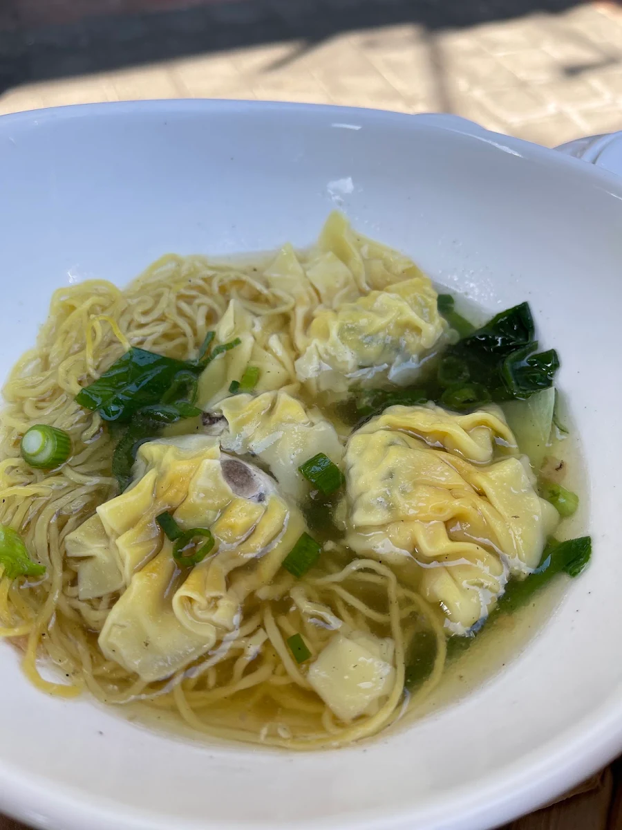 Wonton with Egg Noodles